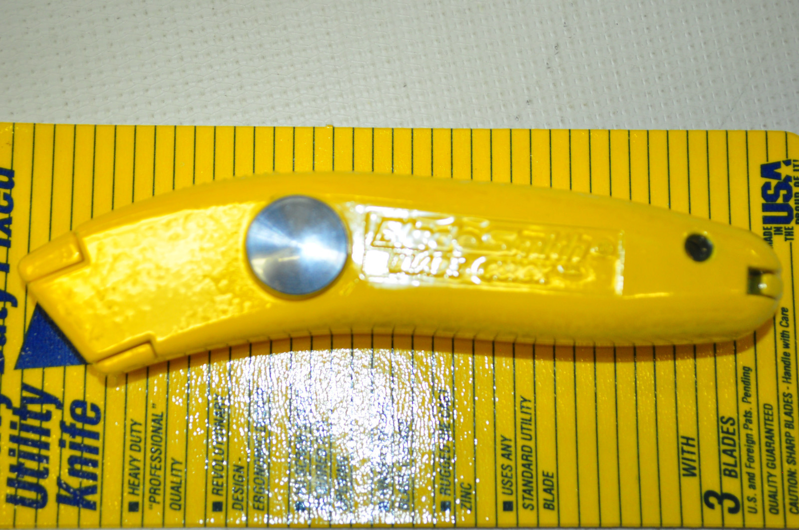 Bladesmith "The Banana Knife" Heavyduty Fixed utility Knife Made in USA IB80-160