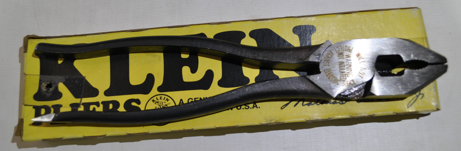 Klein 9.25"High-Leverage Side Cutters with Screwdriver Handle #12210 Collectable