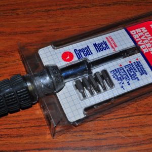 Ratchet Screw Driver with T15.T20,No,1,2,1/4,3/16" Slotted Bits RGR6C Great Neck