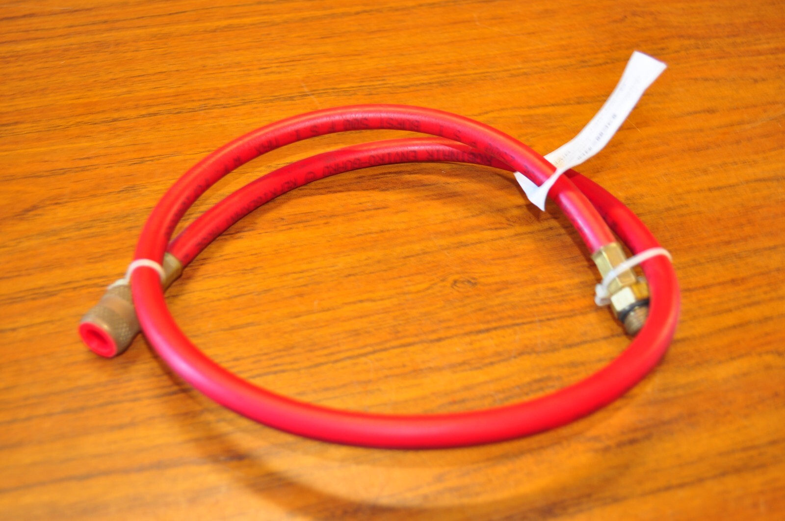 Robinair 63036 AC Enviro-Guard Hose for R-134a 36", Red  High Side  Made in USA