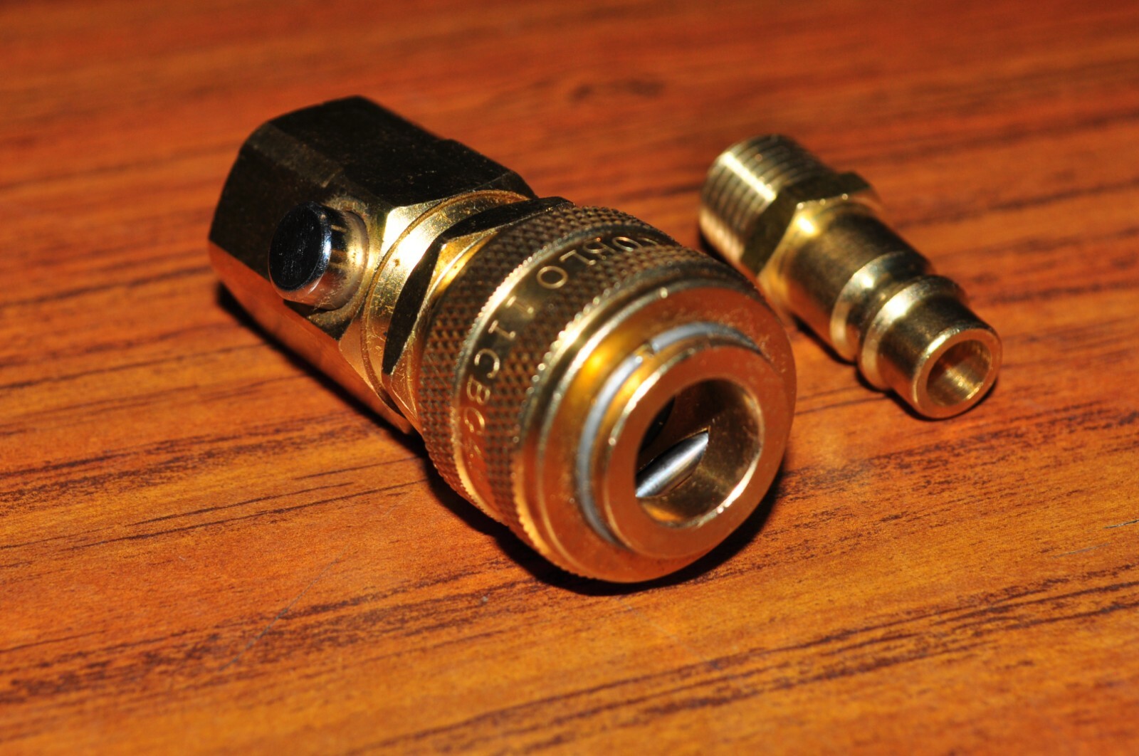 High flow CoBlo™ Coupler Blow Gun - Coupler w/ 1/4" FPT :Plug Coil 11CBG4F USA