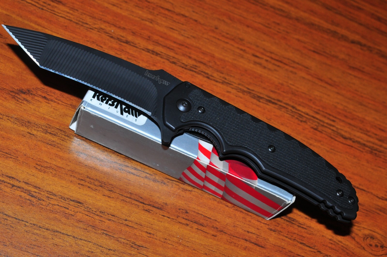 Kershaw Groove Tanto Knife 1730TBLK  RJ Martin design 3D machined Groove Blade