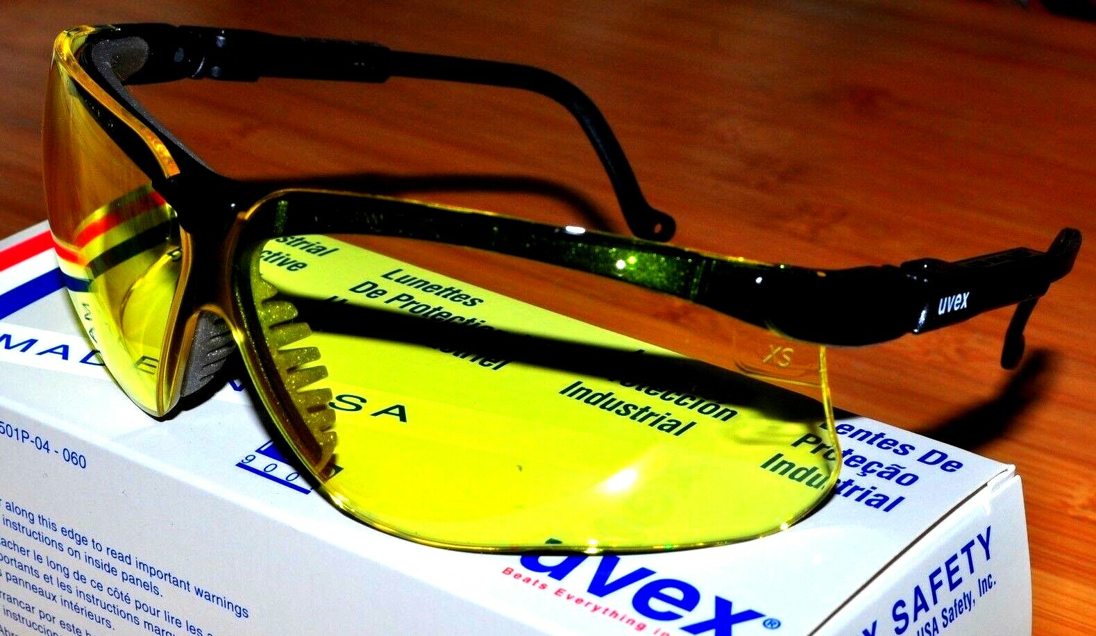 Uvex S3202 Genesis Safety Eyewear Black Frame Amber MD UltraDura Hardcoat Len US