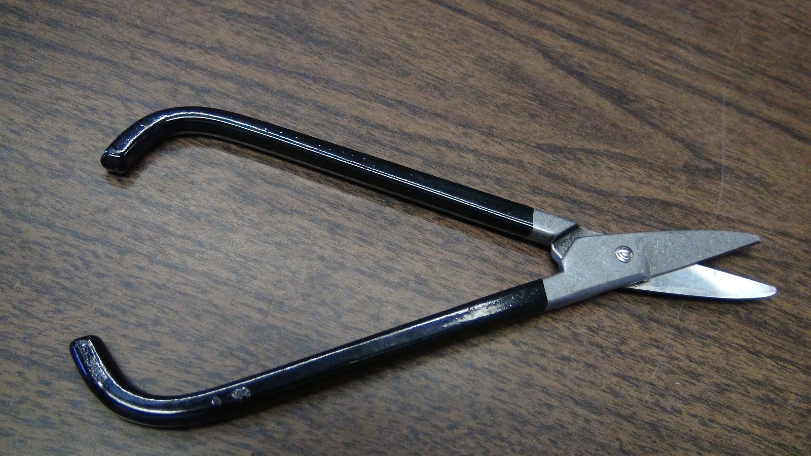 WISS J-7S 7 INCH METAL CUTTER with 1-1/4" Cutting range. Made in USA