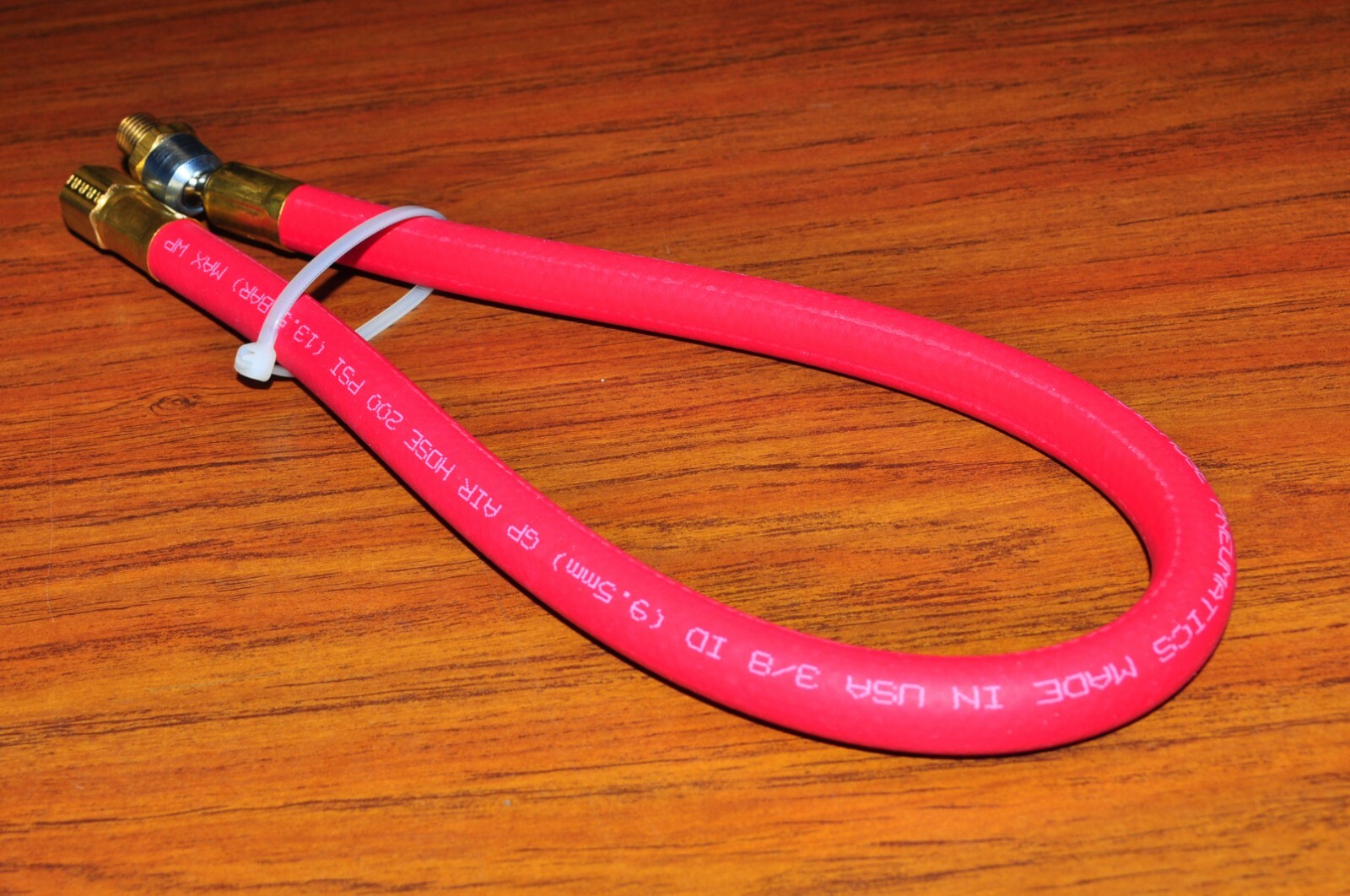 3/8 WHIP HOSE Rubber Lead in Assy 3/8"x 24" x1/4" MPT Ball SW X 1/4" FPT USA
