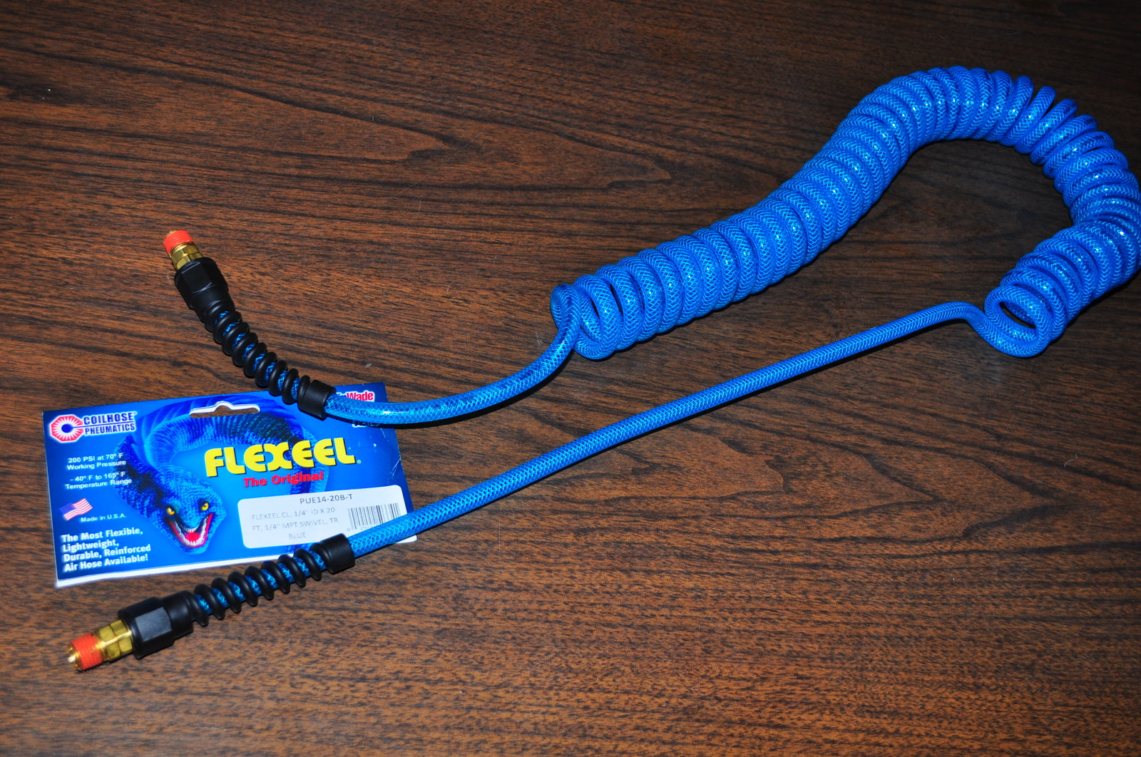 Coilhose PUE14-20B-T Flex Coil hose 20 Ft w/Reusable Reinfored Swivel1/4"NPT End