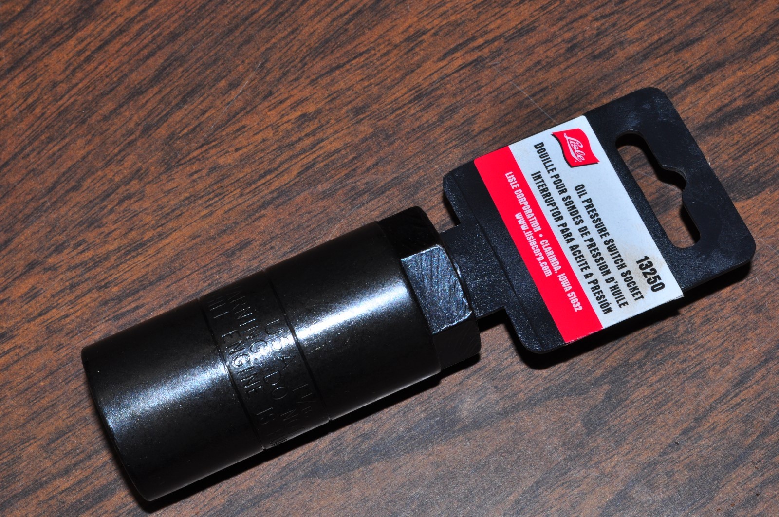 OIL PRESSURE SWITCH SOCKET size 1-1/16" fitd 2 5/8" DEEP GM Chrysler Lisle 13250