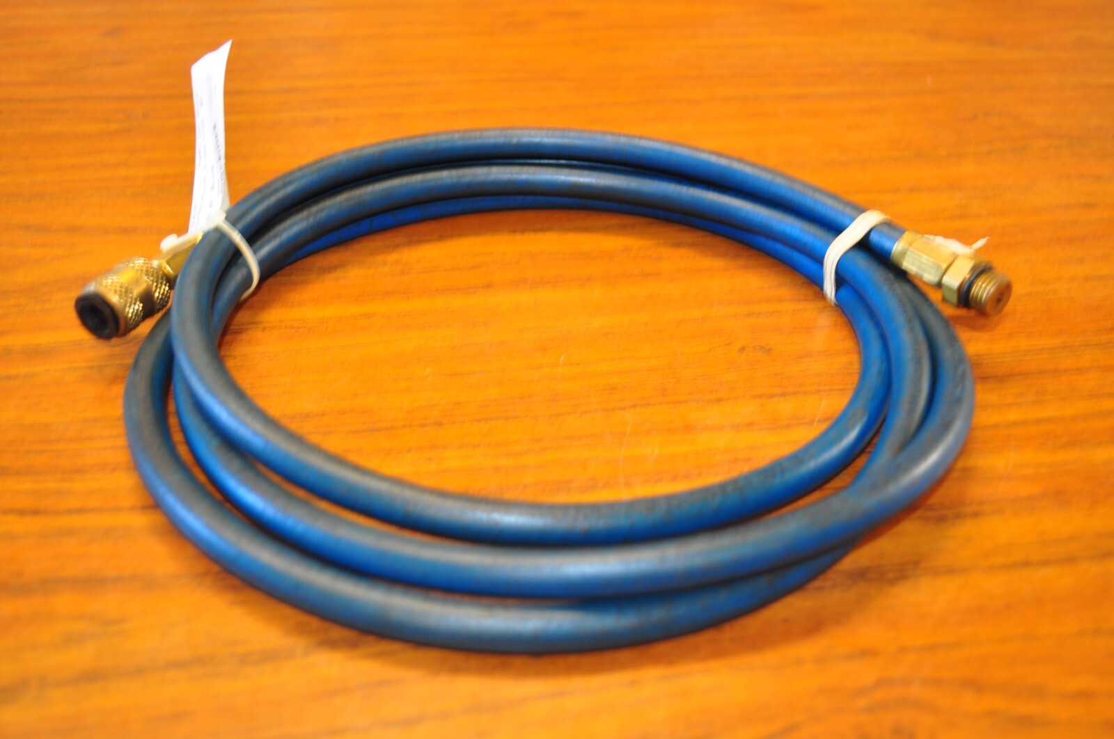 Robinair 62096 Enviro-Guard Hose for R-134a 96", Blue  Low Side  Made in USA