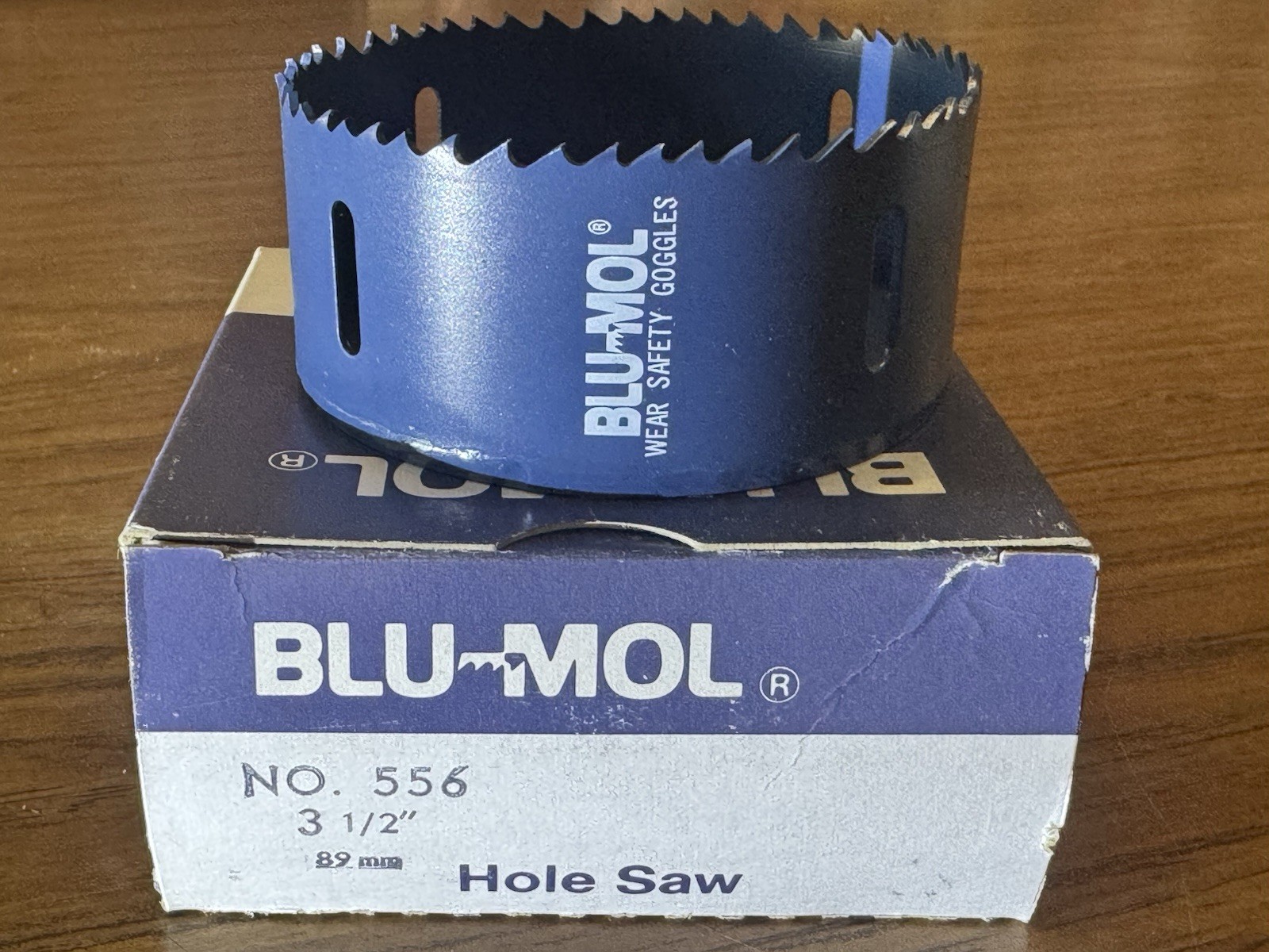 Blu-Mol 556 3-1/2 inch BI-METAL Hole Saw Shatterproof 1-3/8" Cutting Depth USA