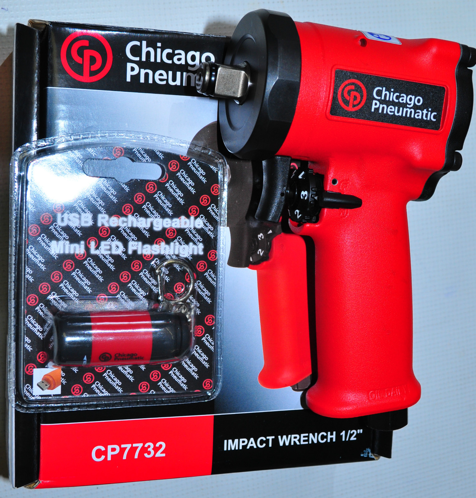 Chicago Pneumatic CP7732 1/2" stubby impact Wrench 4.4" ln2.8 Lb 450 Ft-lbs 7732