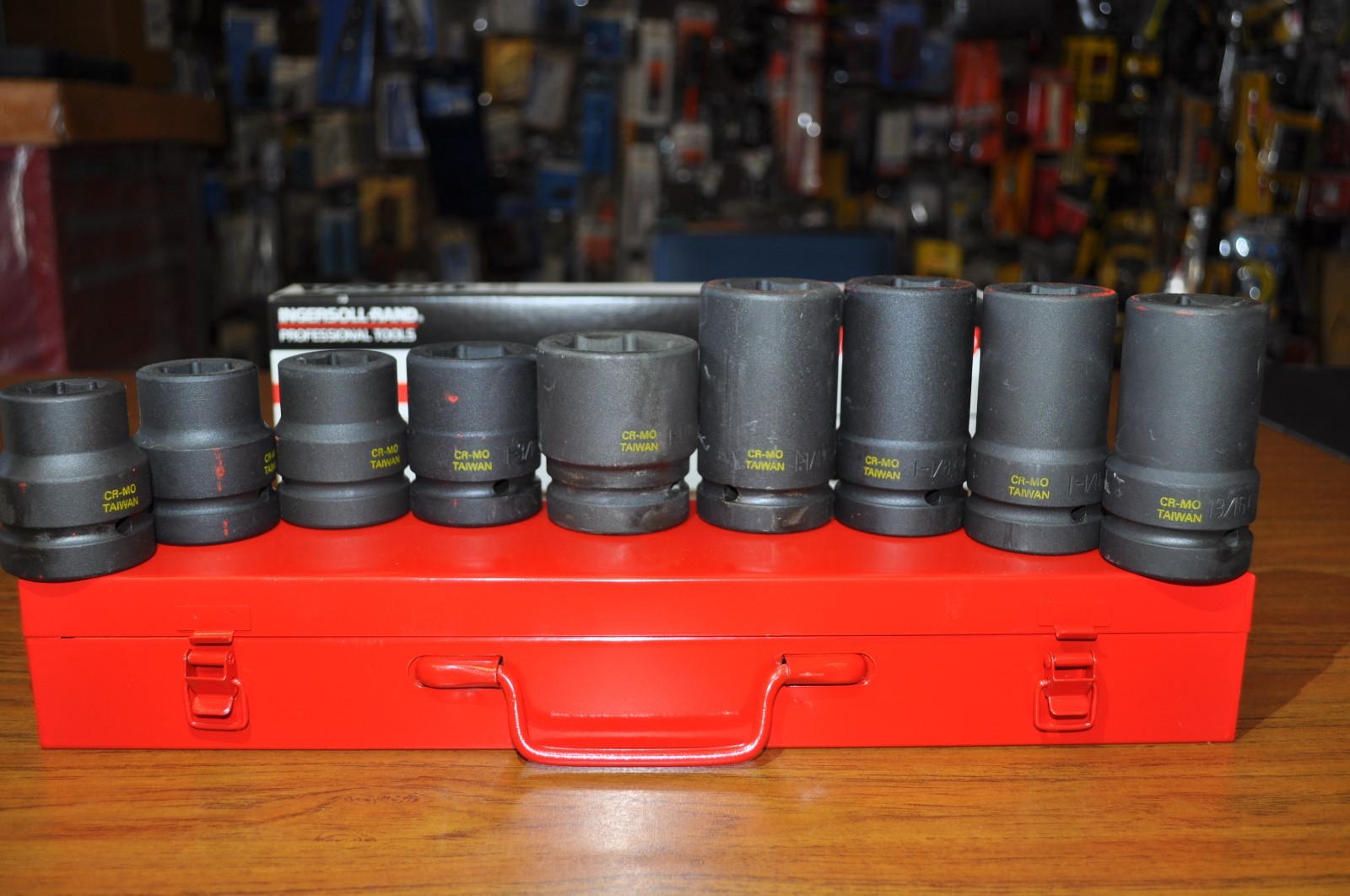 I" inch drive truck impact socket 9 pcs 7/8" to 1-1/2" Ingersoll Rand 6562A CR-M