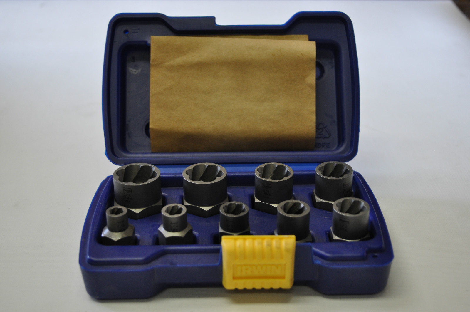 IRWIN HANSON 54009 BOLT EXTRACTOR 9 PCS 1/4-3/4" 3/8DR SAE FRACTION MADE IN USA