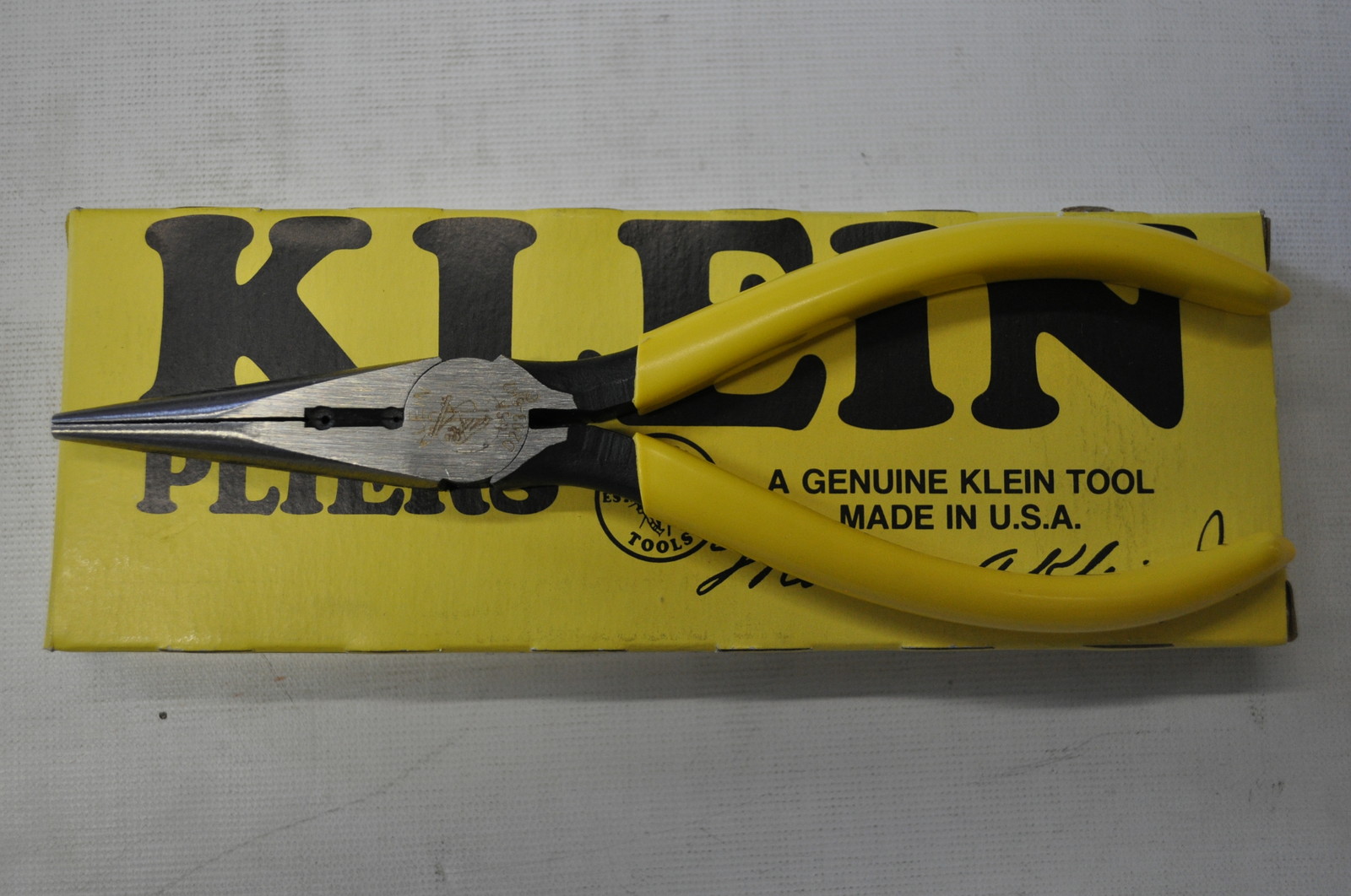 Klein 6'' (152 mm) Standard Long-Nose Pliers - Side-Cutting & Switchboard Work