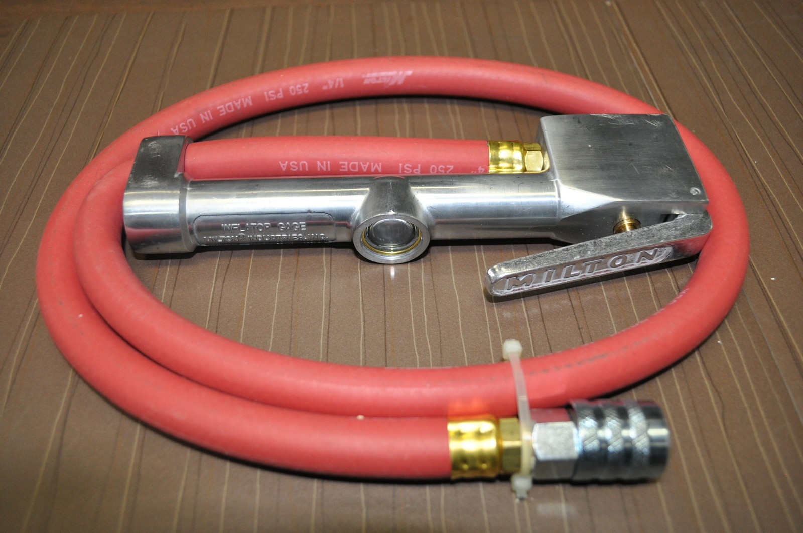 Kwik Grip Safety air chuck Window tire Inflator Gage  3ft 10-120lb Milton S-502.