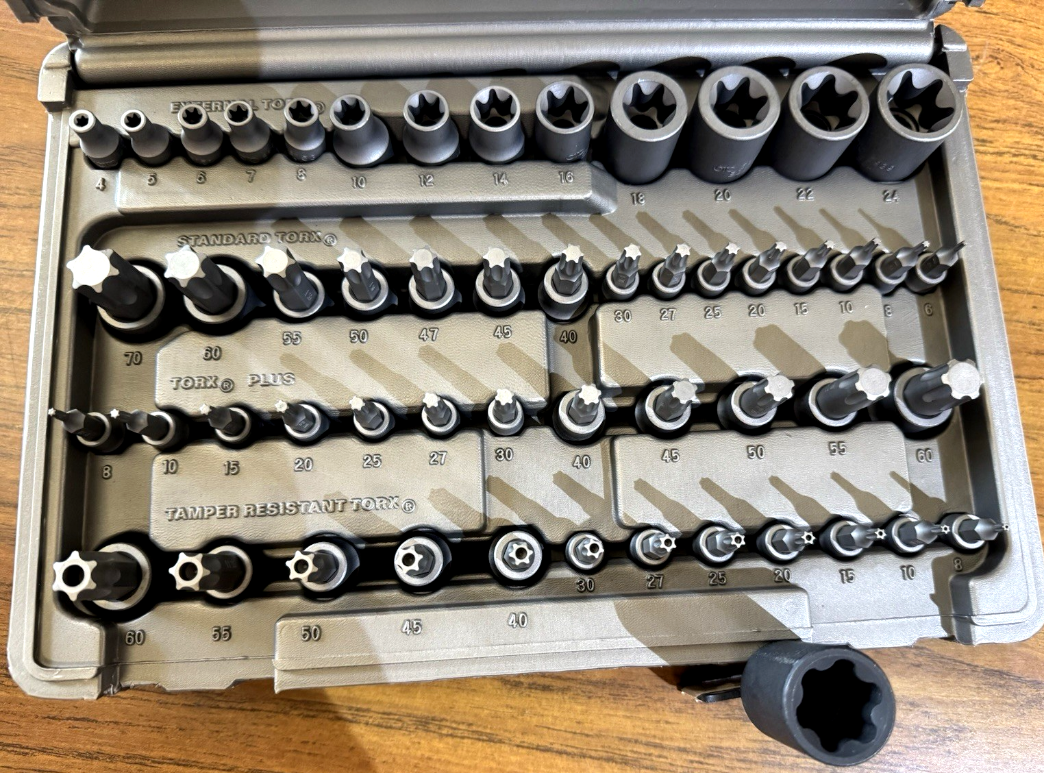 OTC 5900A 53 PC MSTR TORX BIT SOCKET with Extra E24 Torx Plus