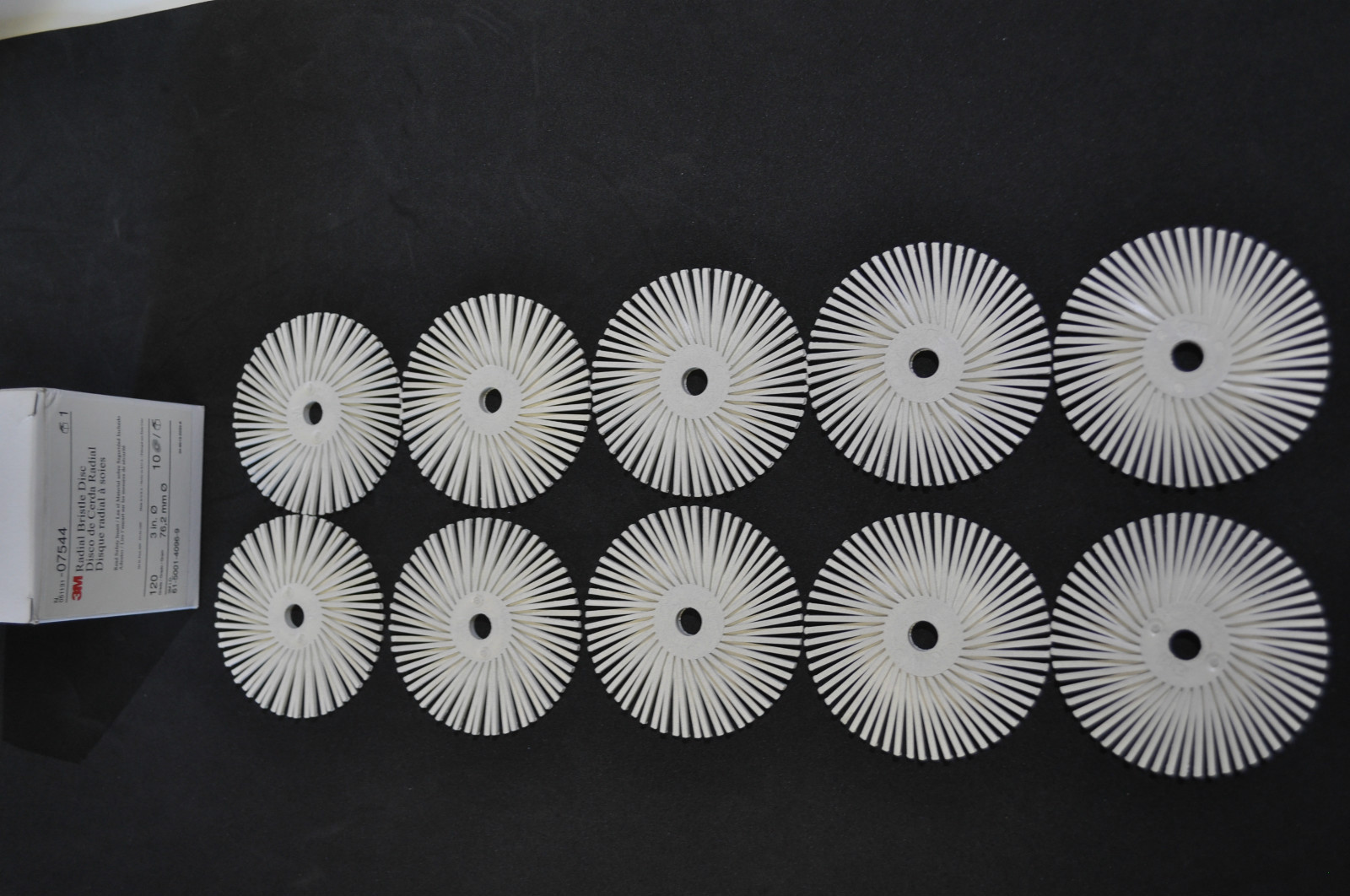 Scotch-Brite Radial Bristle Disc 3 inch 120 Grade 07544 Fine White Made in USA