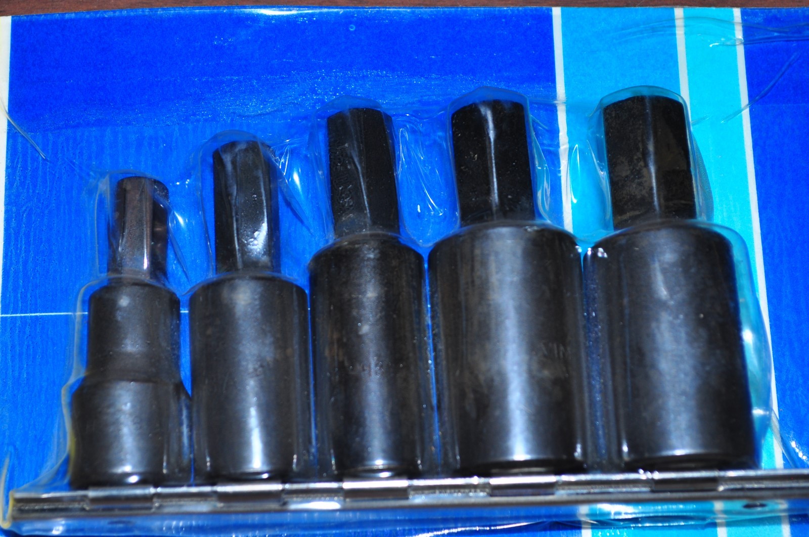 VBH3858 3/8” –5/8” HEX BITS IN 1/2” SQ.DR.  HOLDERS, SET 5PC VIM USA