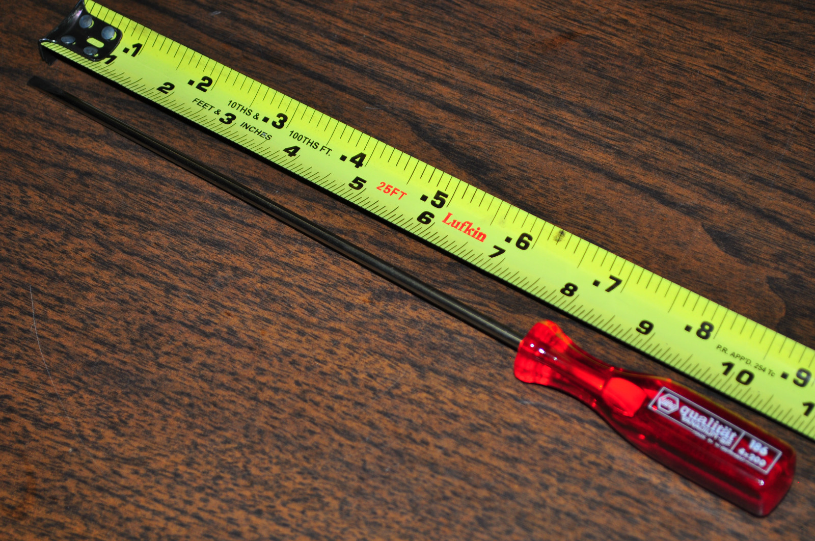 Wiha precision cabinet tip slotted driver 186 4x200 MM -5/32x8" long W.Germany