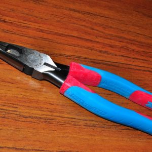 318CB 8-3/8" CODE BLUE® XLT™ COMBINATION LONG NOSE PLIERS WITH CUTTER MADE IN US
