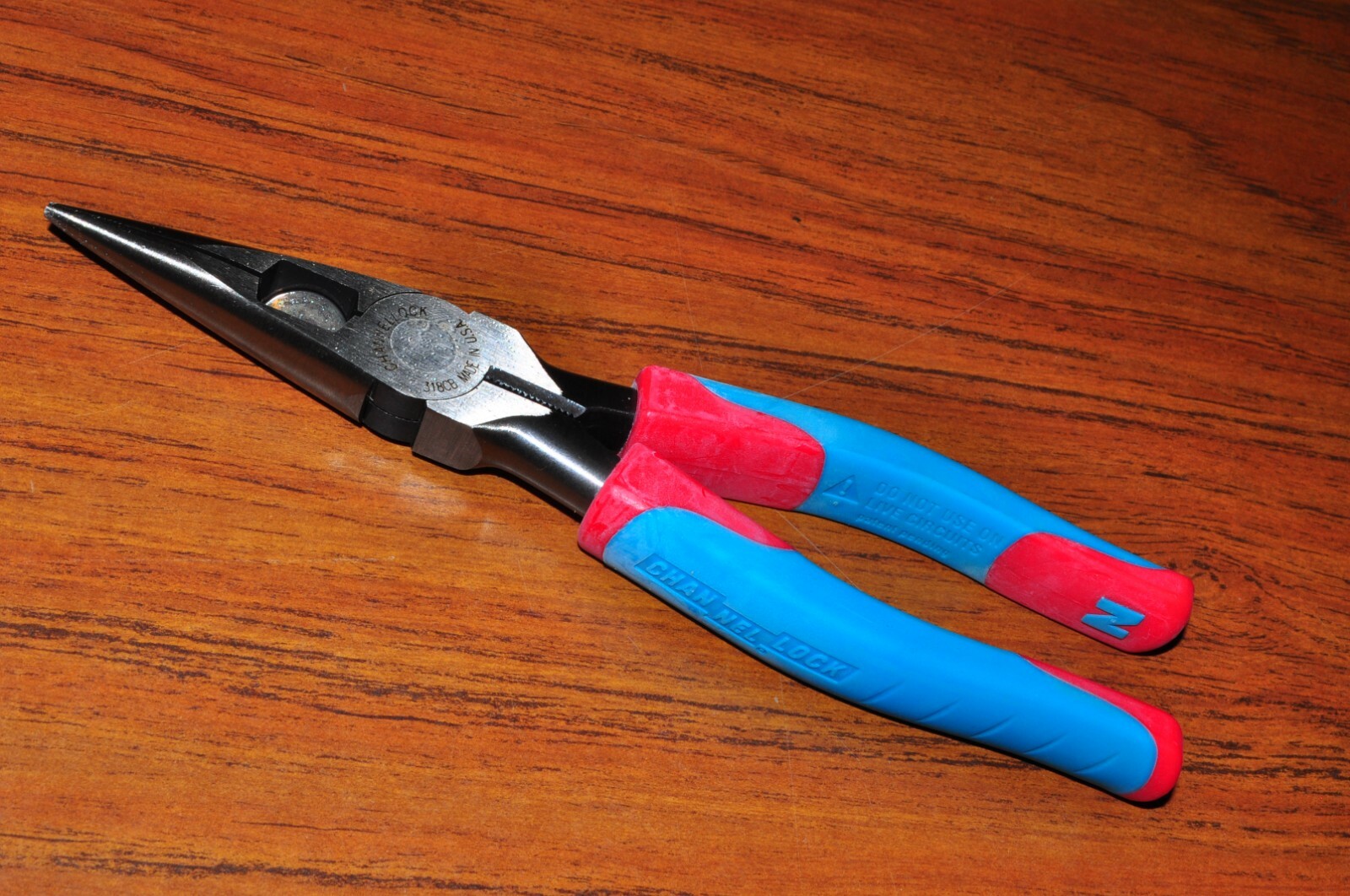 318CB 8-3/8" CODE BLUE® XLT™ COMBINATION LONG NOSE PLIERS WITH CUTTER MADE IN US