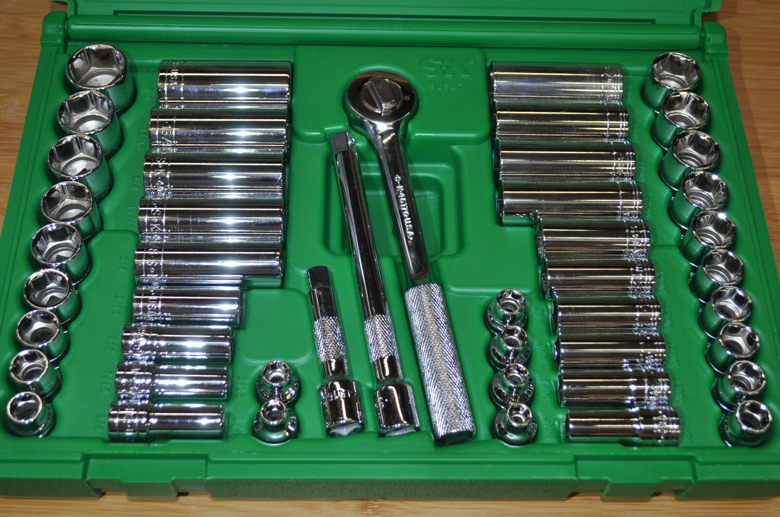 K Tool 47 Piece 3/8" Drive 6 Point Complete Metric and Standard SAE Socket Set