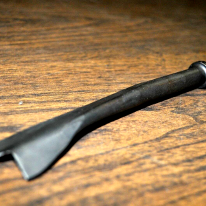 Air Hammer Muffler & Pipe Cutter Chisel,long 8-1/4 in,shank size .401 AJAX 934