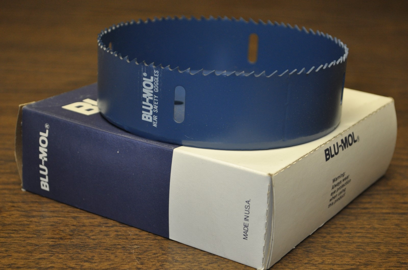 Blu-Mol 592  5-3/4" BI-METAL Hole Saw Shatterproof  1-1/8" Cutting Depth  USA