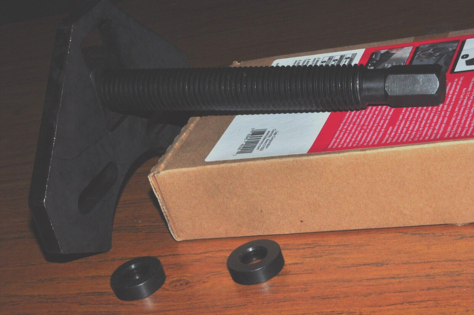 Lisle 40100 Hub Remover Removes Frozen Hub Assemblies - Image 7