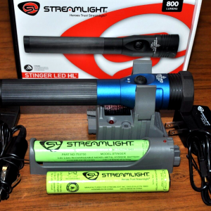 Stinger LED HL BLue 120/DC PiggyBack Charger 2 bats. 800Lumens Streamlight 75476