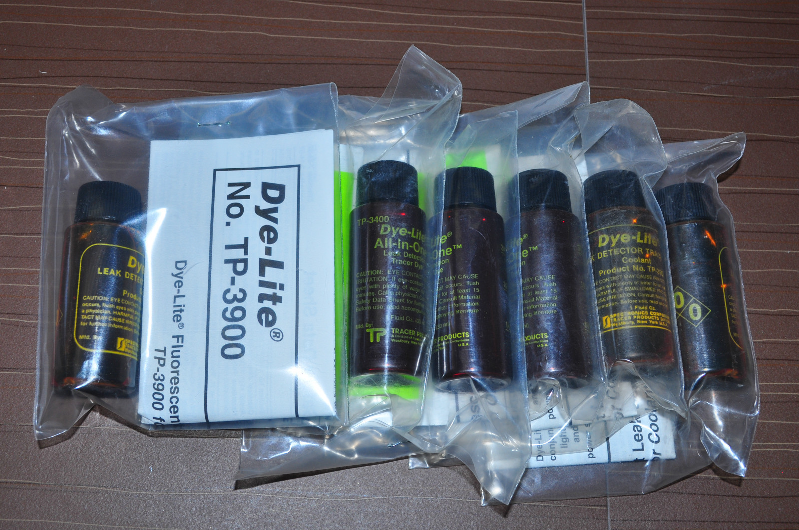Tracer Spectronics TP-3900  All in one Dye Engine Coolant 1 Oz - 6/Pk