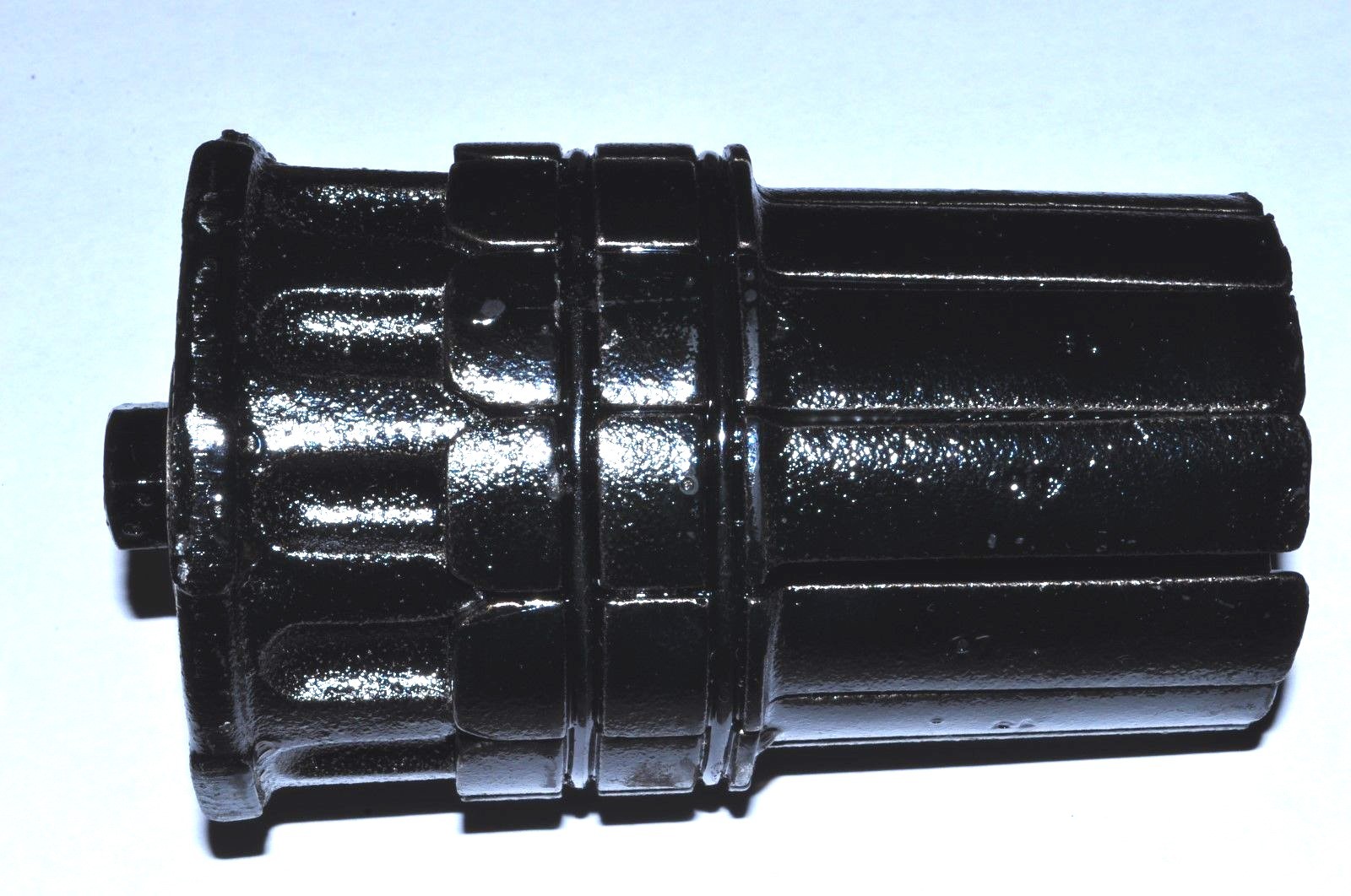Exhaust Pipe Tailpipe Expander 2-3/8" to 3-1/4" Lisle 32750