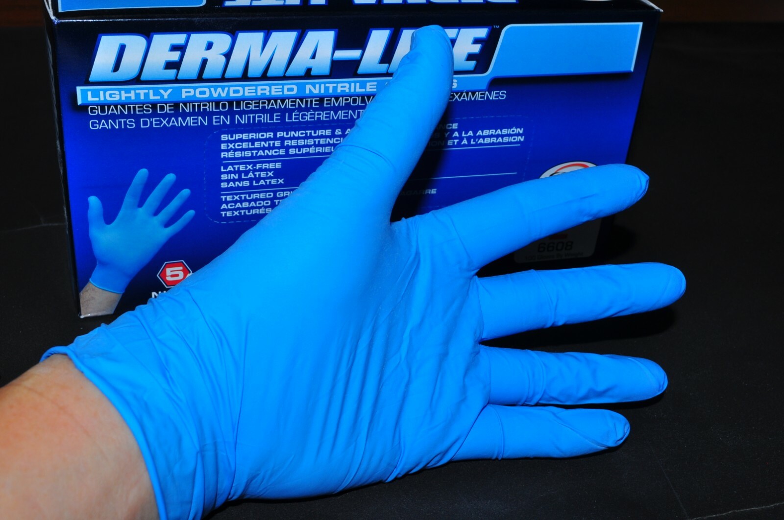 Gloves Derma-Lite Lightly Powdered  Exam Grade Nitrile L 100 pk 5 Mil SAS 6608