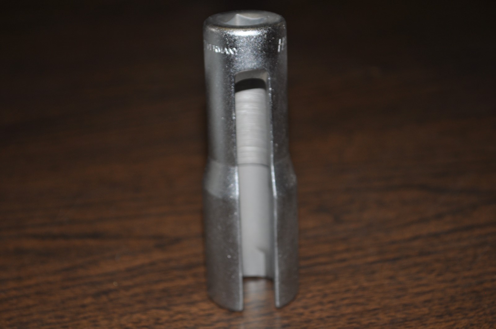 HAZET 4680-2 lambda probe (Ä 22 mm) Socket use on MERCEDES-BENZ MADE IN GERMANY - Image 8