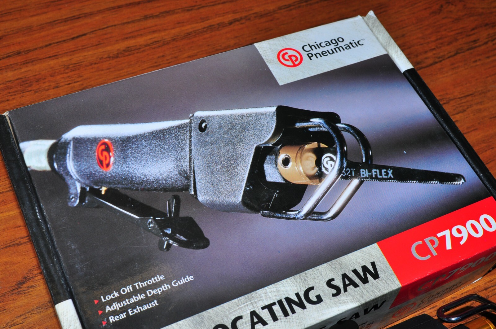 Heavy Duty Reciprocating Air Saw Chicago Pneumatic CP 7900 - Image 4