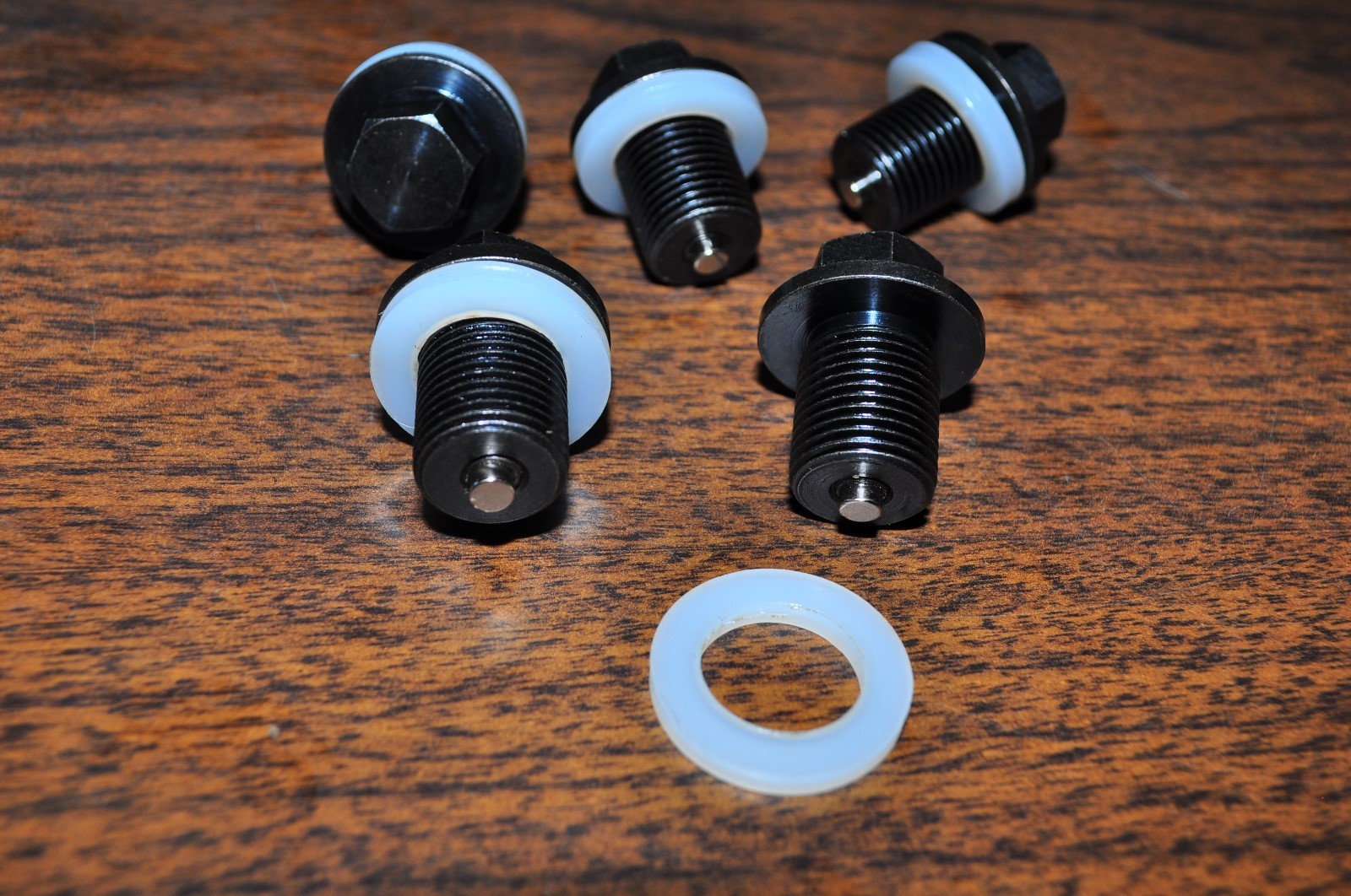 Oil Pan Plug Rethreading Replacement Part Plugs&Gaskets (Set of 5)  Lisle 58650