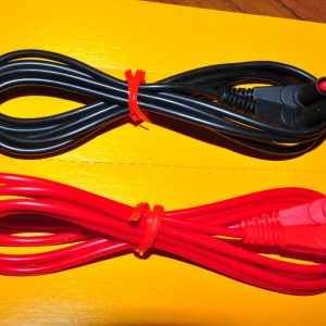 RIGHT ANGLE TEST LEAD FLEXIBLE RED AND BLACK SET 63" -1.6 M long  FLUKE TL22