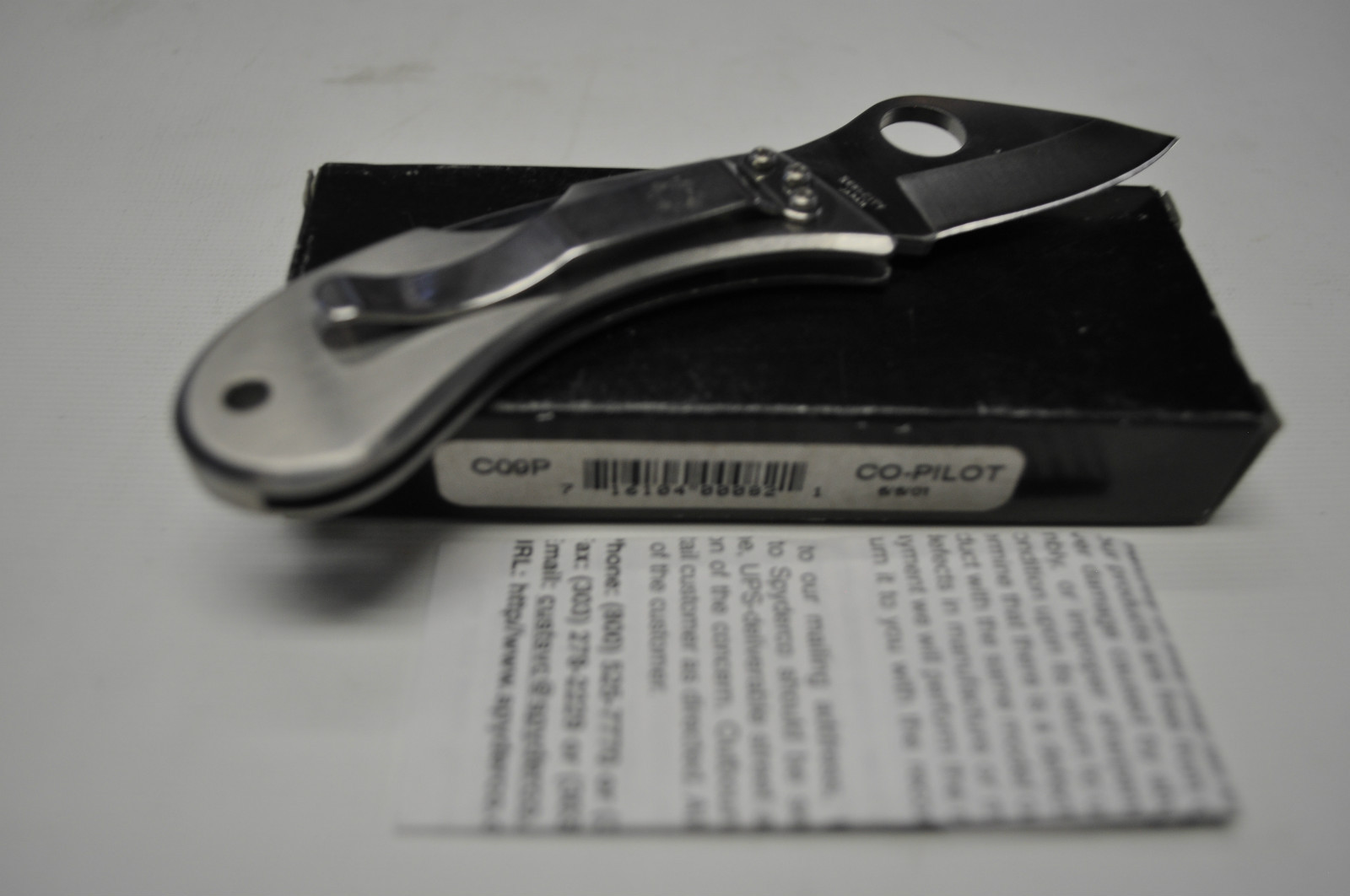 SPYDERCO CO PILOT CO9P  PLAIN EDGE MADE IN JAPAN ,A COLLECTOR MST HAVE BRAND NEW