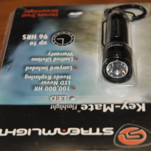 Streamlight 72001 Key-Mate Keychain Flashlight White Led Beam Black Body