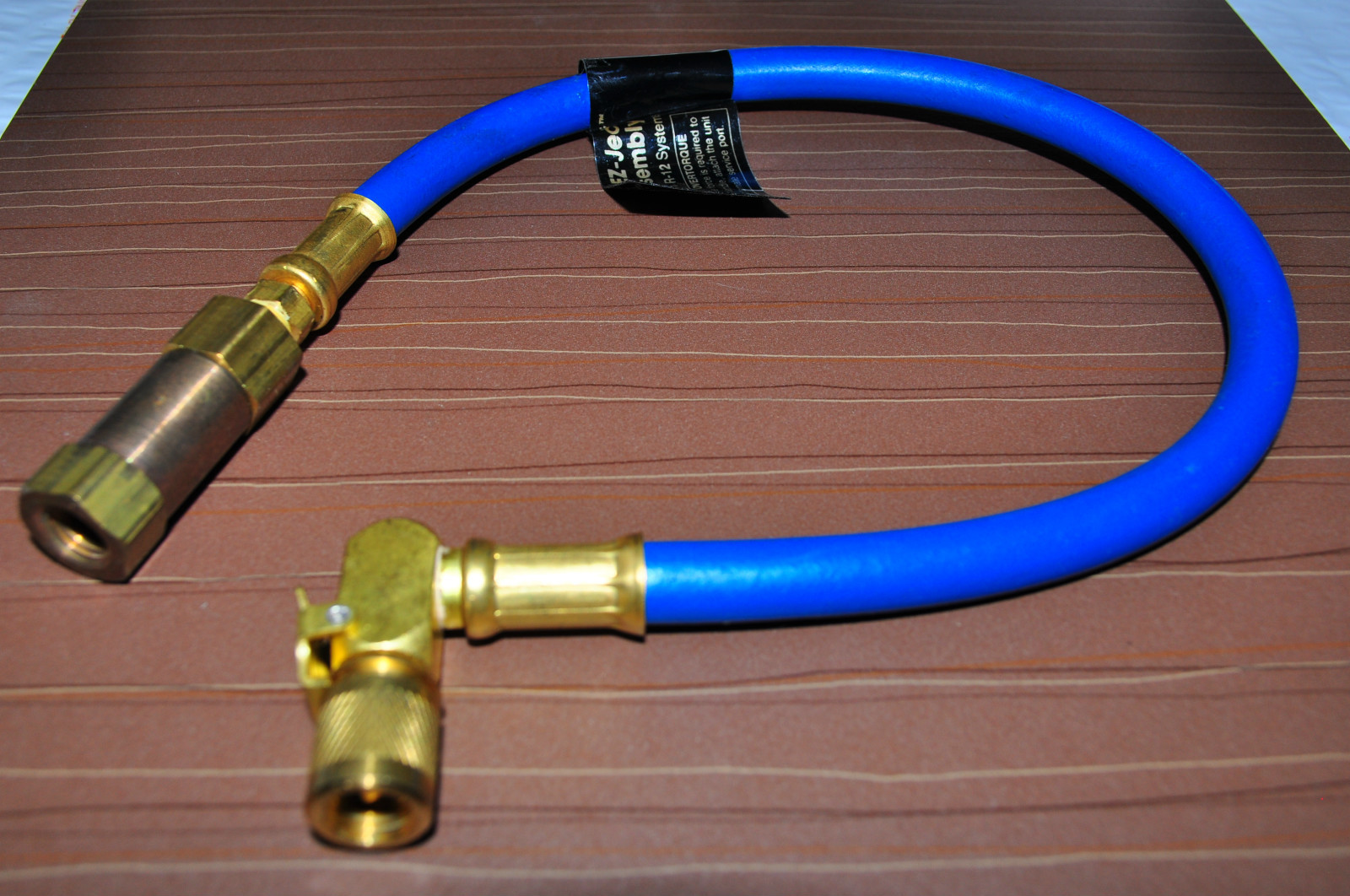 Tracer - Spectronics TP-9846 EZ JECT Hose Assembly (R-12) w/ quick Coupler 20" L