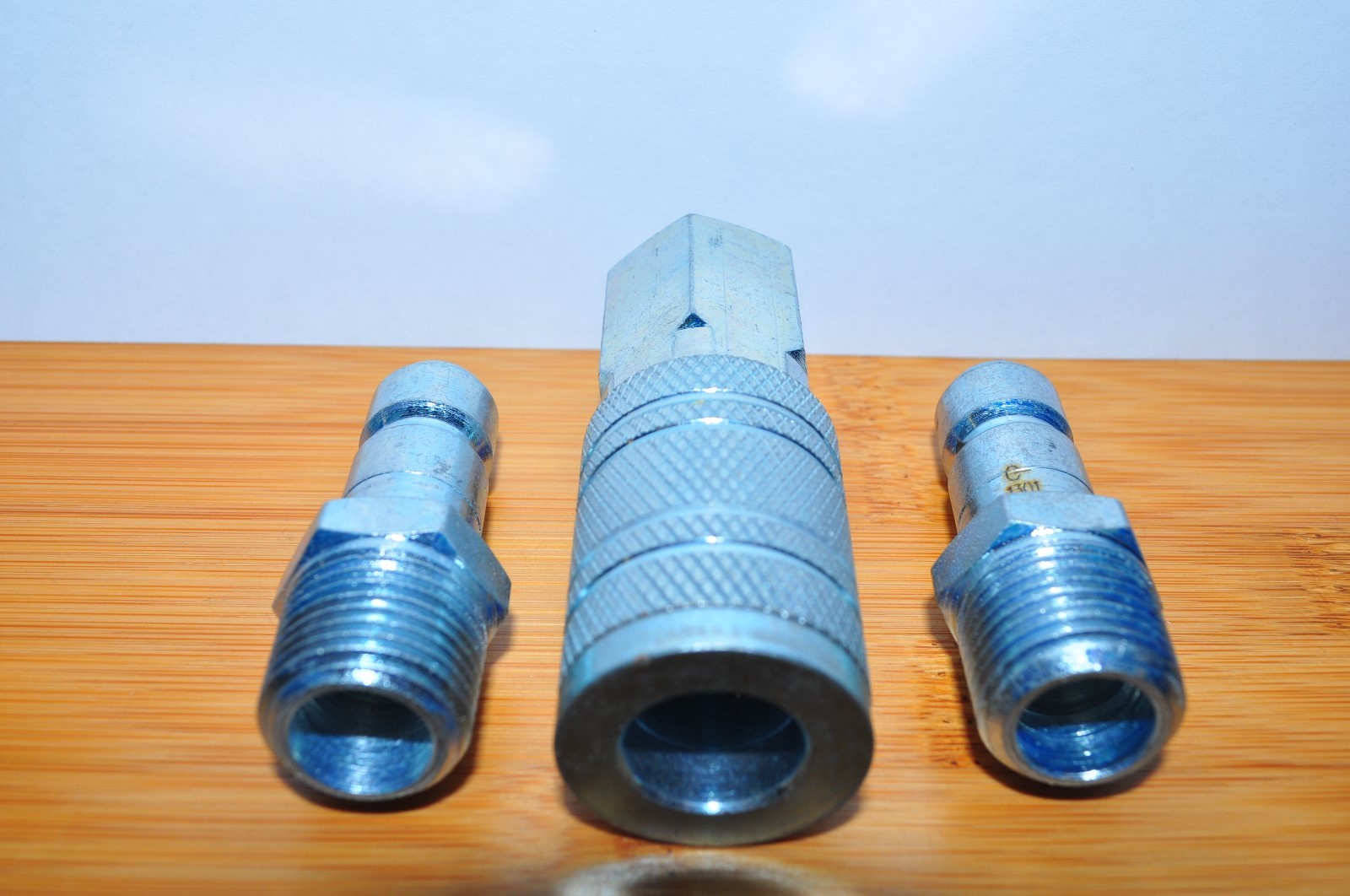 1/2" Amflo Air Quick Coupler & Plug 1/2"TF & IM 1/2" FNPT C10 and 2 Plugs USA - Image 4