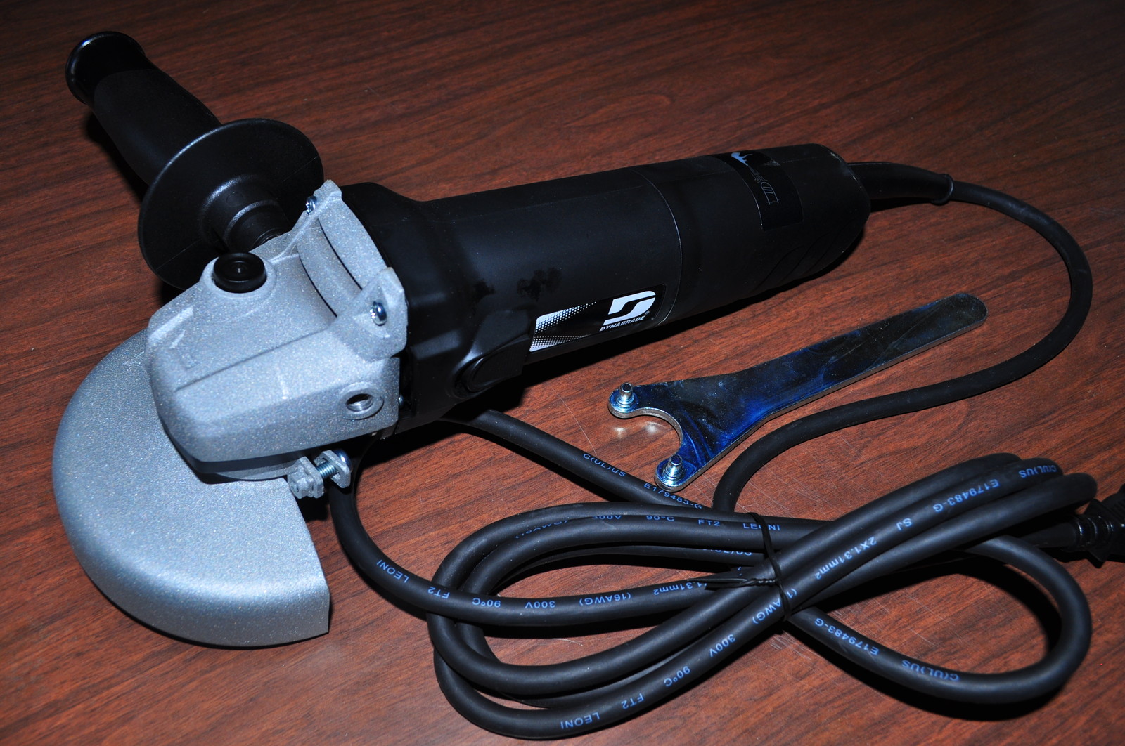 Dynabrade 40260 4-1/2' Electric Depressed Center Wheel Grinder 120V