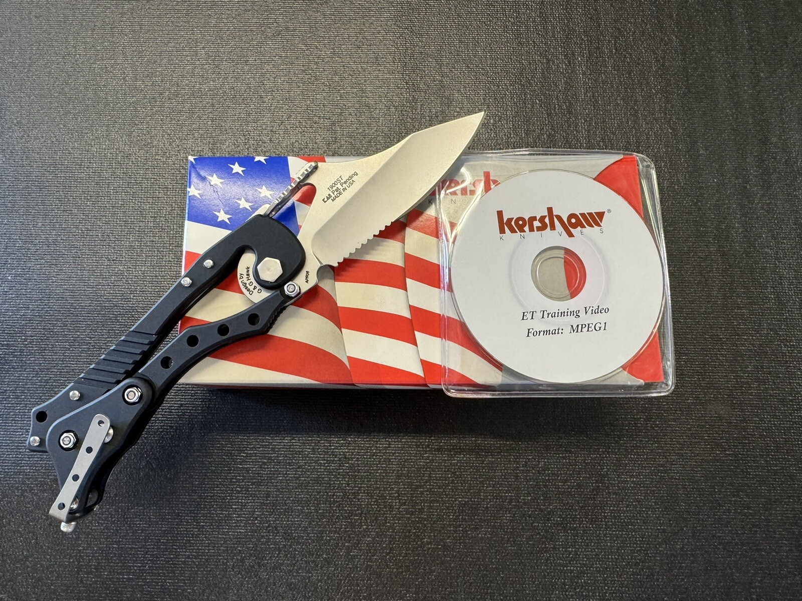 E.T. KNIFE KERSHAW 1900ST BY G & GHAWK ET EXTERNAL TOGGLE 3.25" SERRATED APR06