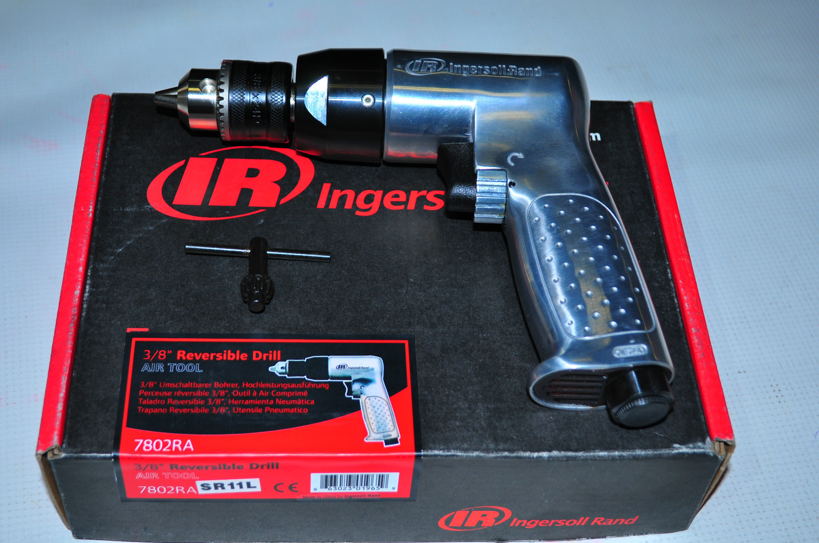 Ingersoll Rand 7802RA 3/8 Heavy Duty Reversible Air Drill 2000 RPM