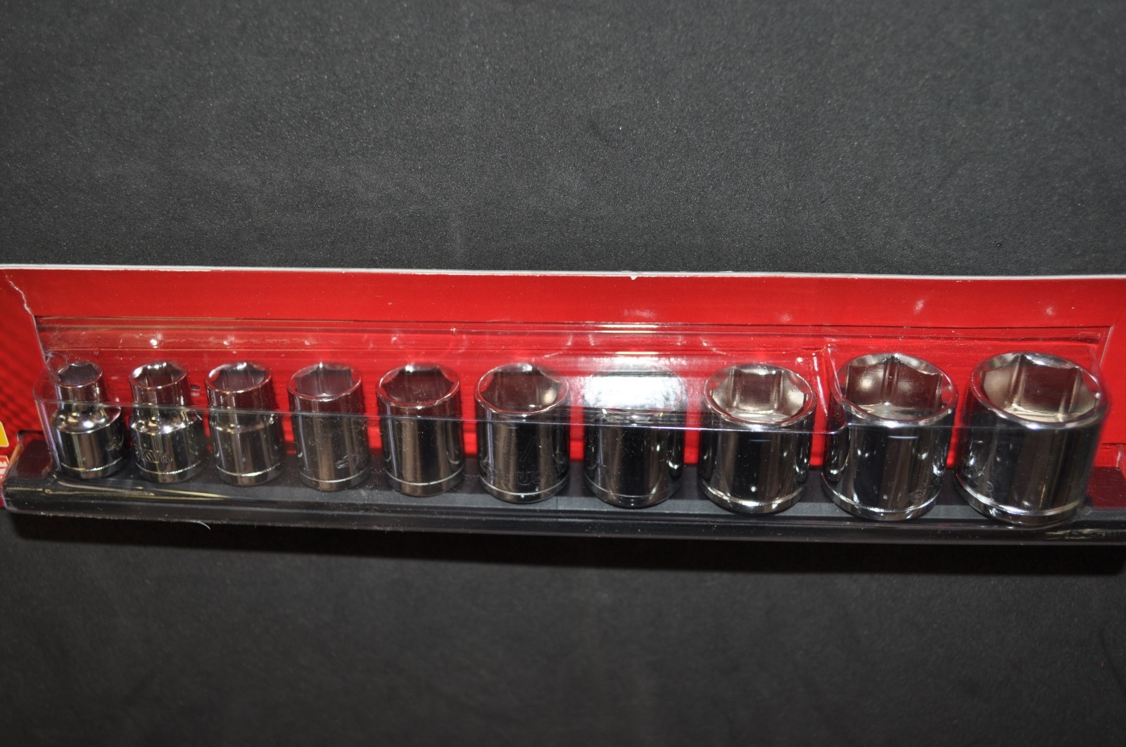 3/8 in. Drive Standard SAE Socket Set 5/16" to 7/8" with socket holder H