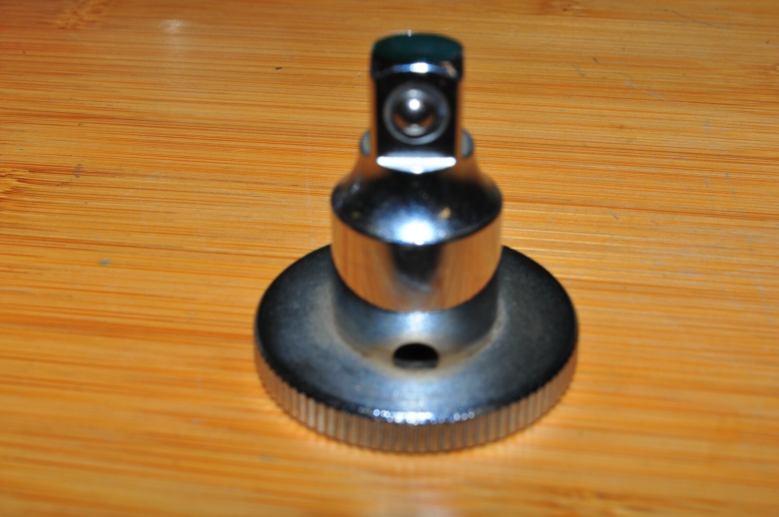3/8 " ratchet spindle 1-1/2" adapter speed wheel 1-1/2" OD