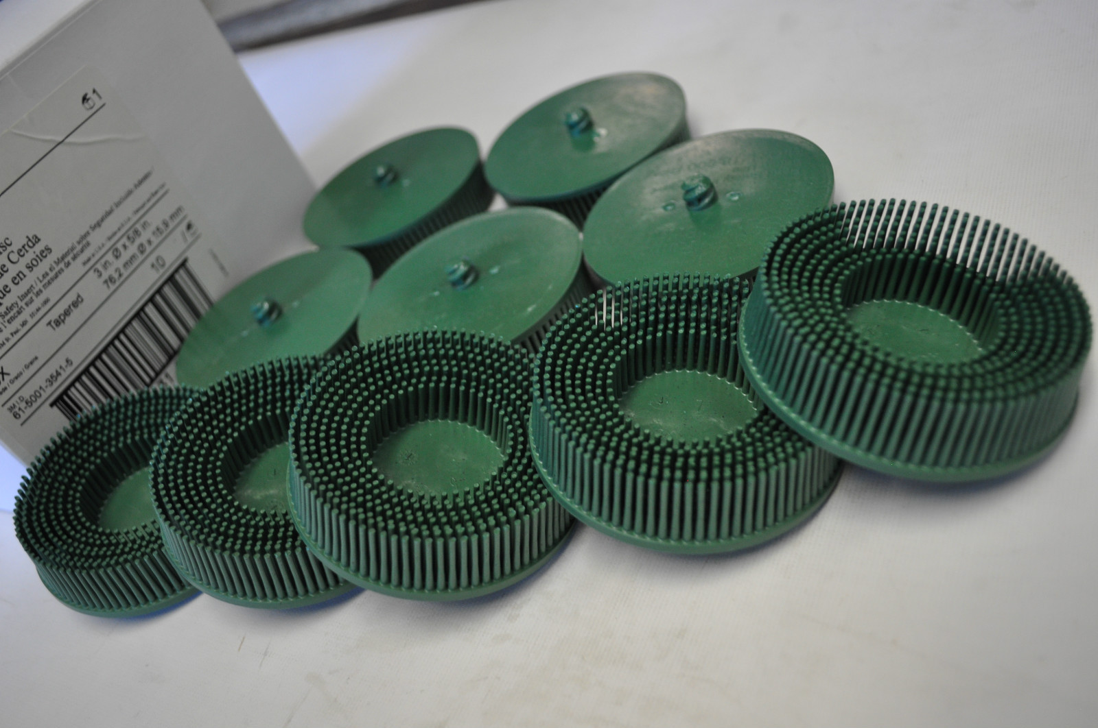 3M 07526 3" Scotch-Brite Roloc Bristle Discs 50 Grit Coarse Green 10 Pcs. USA