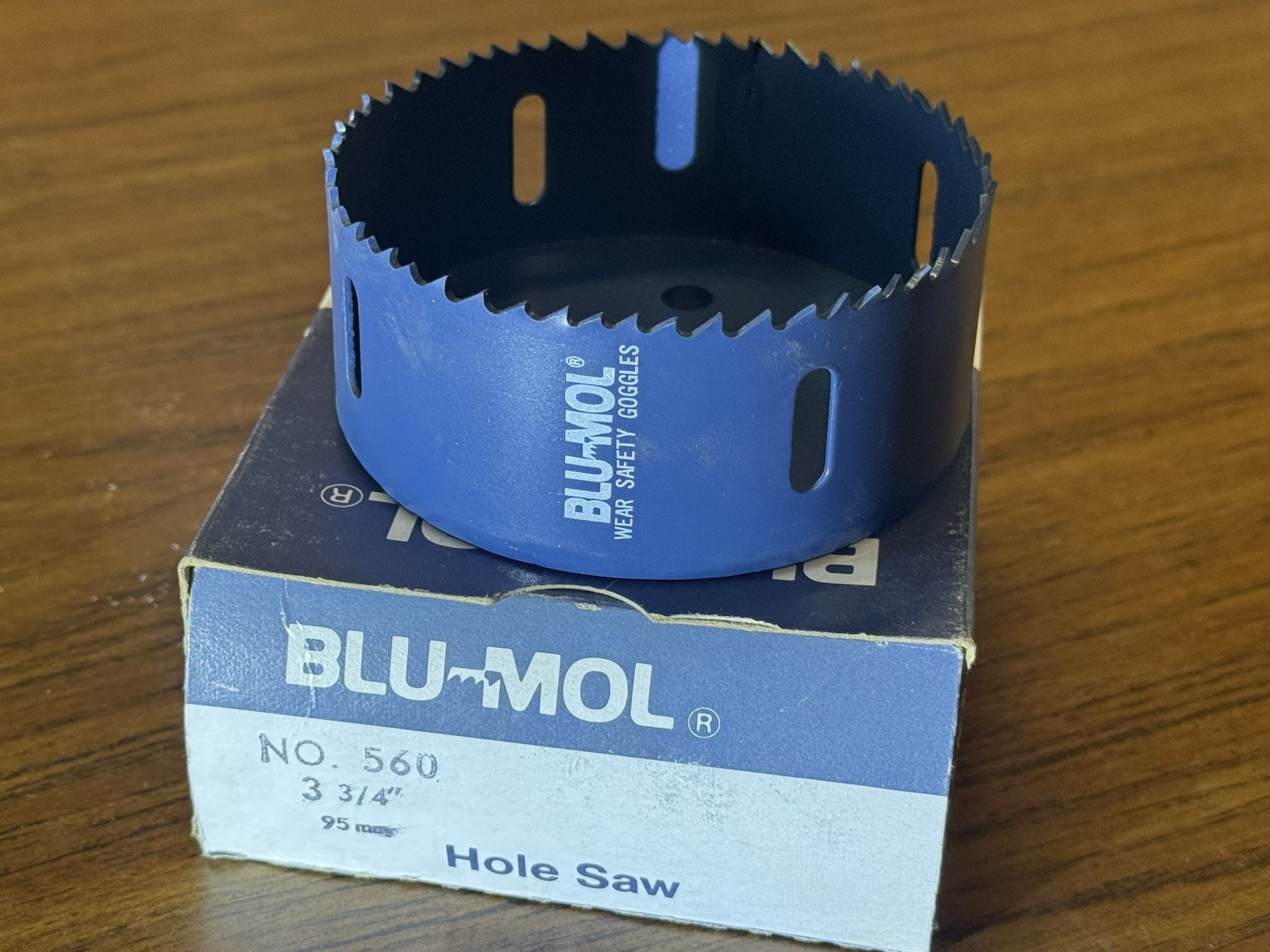 Blu-Mol 560 3-3/4 inch BI-METAL Hole Saw Shatterproof 1-3/8" Cutting Depth USA