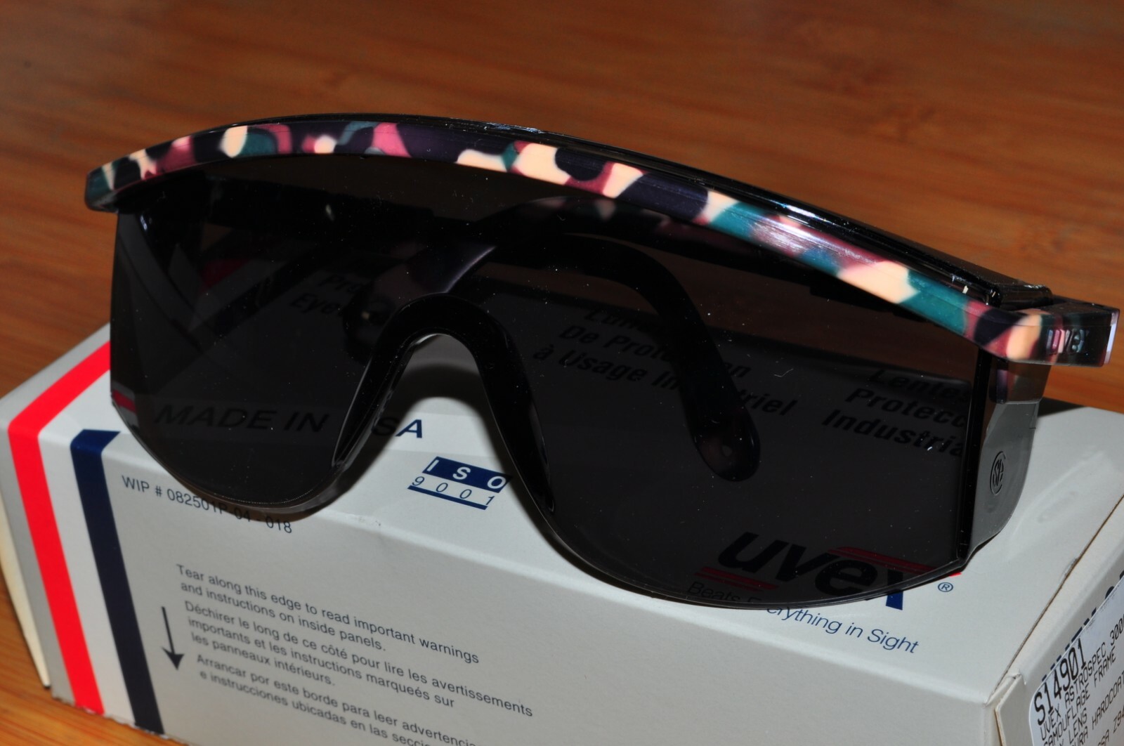 Uvex Eyewear Safety Glasses Astrospec3000 Camouflage Frame Gray Lens S14901 USA