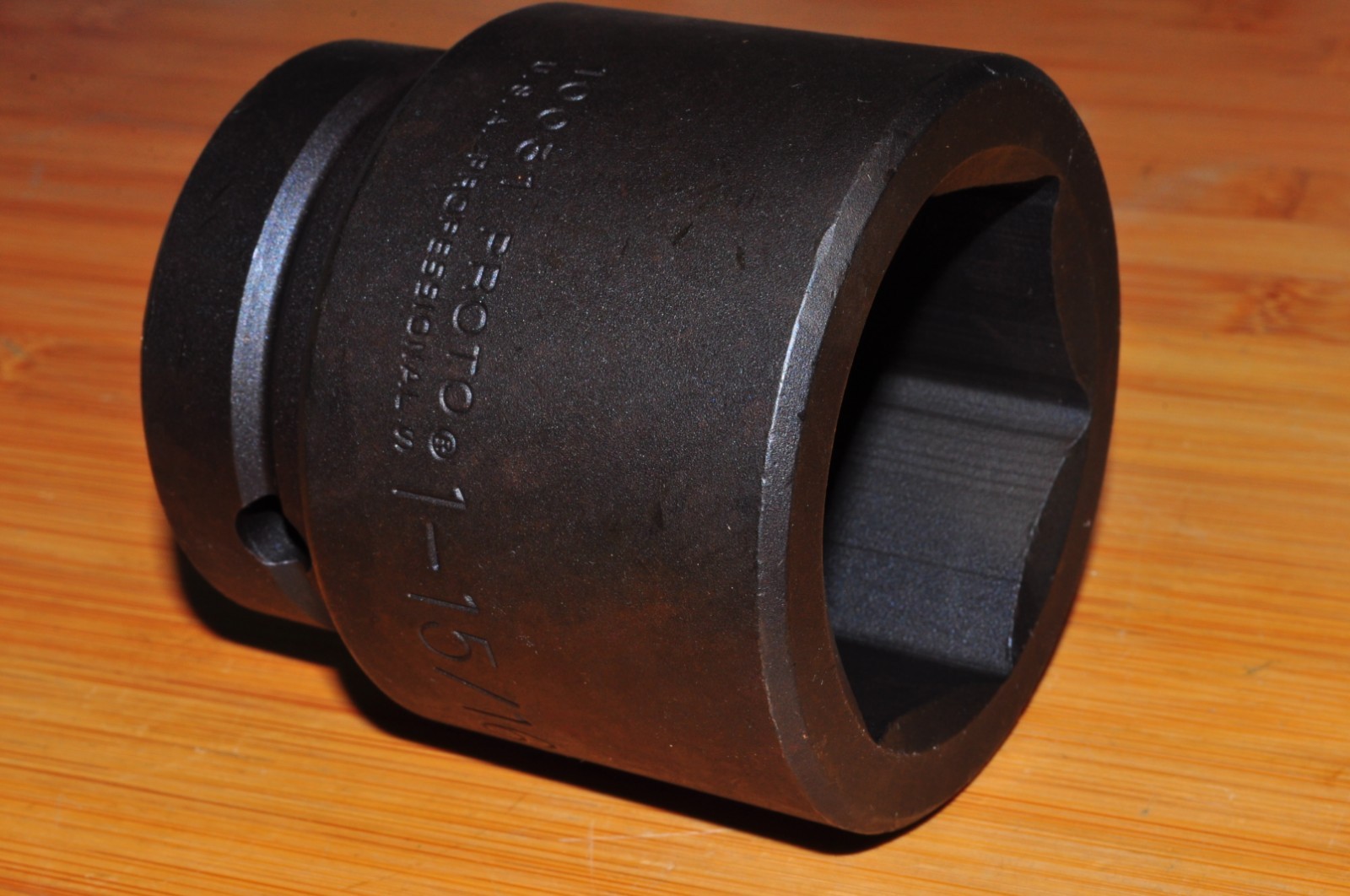 Proto Tools J10031 - Impact Socket - 1-15/16 in Socket, 1 in Drive, 6 PT, Black