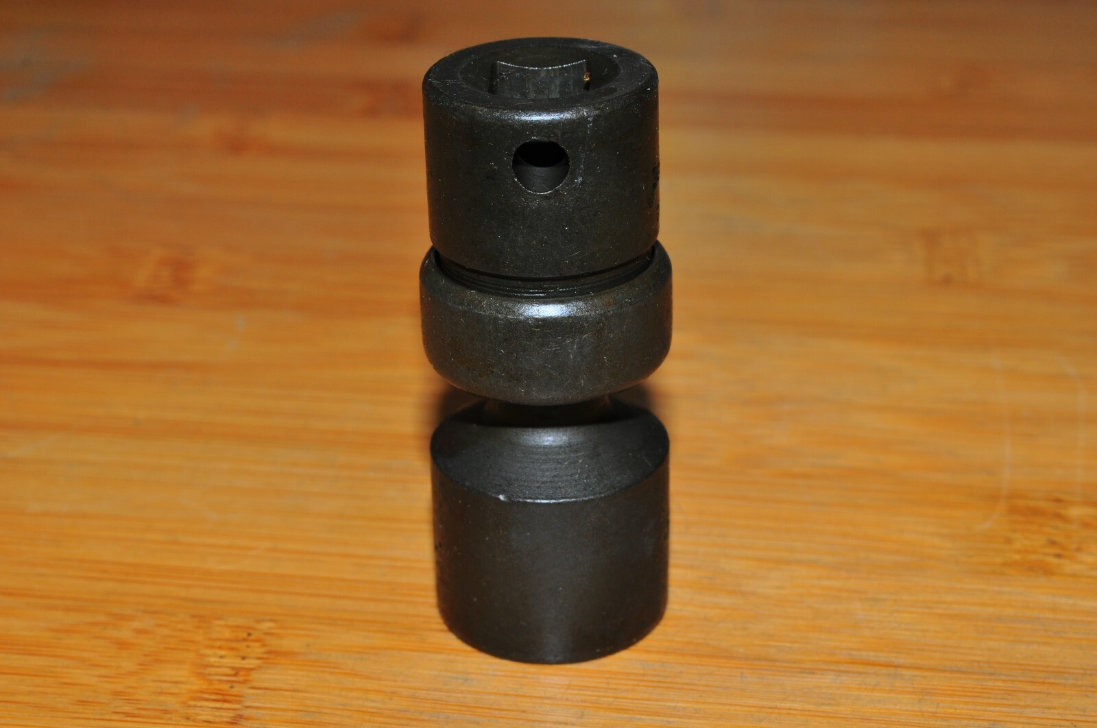 SK 33322 3/8" Drive 6 Point Swivel Impact Socket 11/16" Made in USA - Image 3